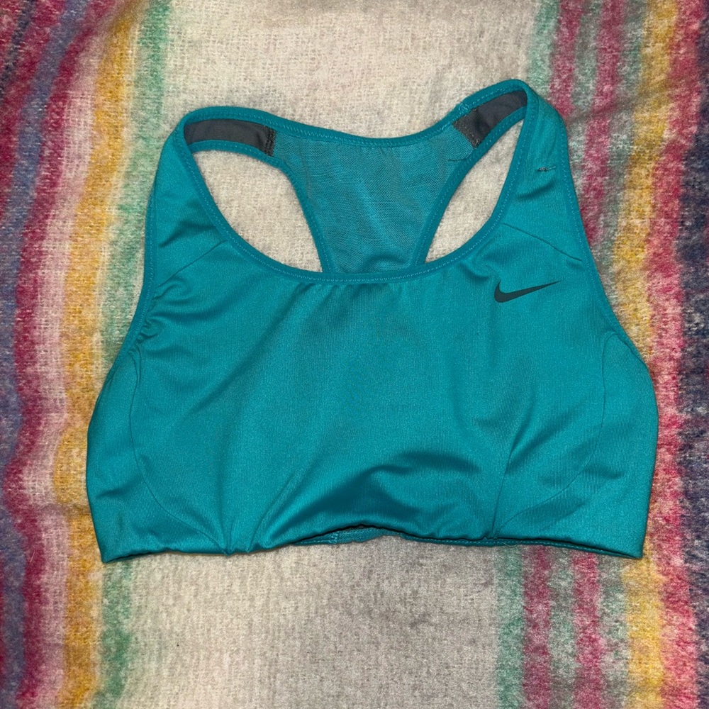 XS Nike Racerback Sports Bra
